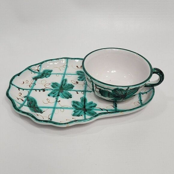 HAND PAINTED Green Floral Majolica Pottery Snack Set Made in Italy - Picture 2 of 13